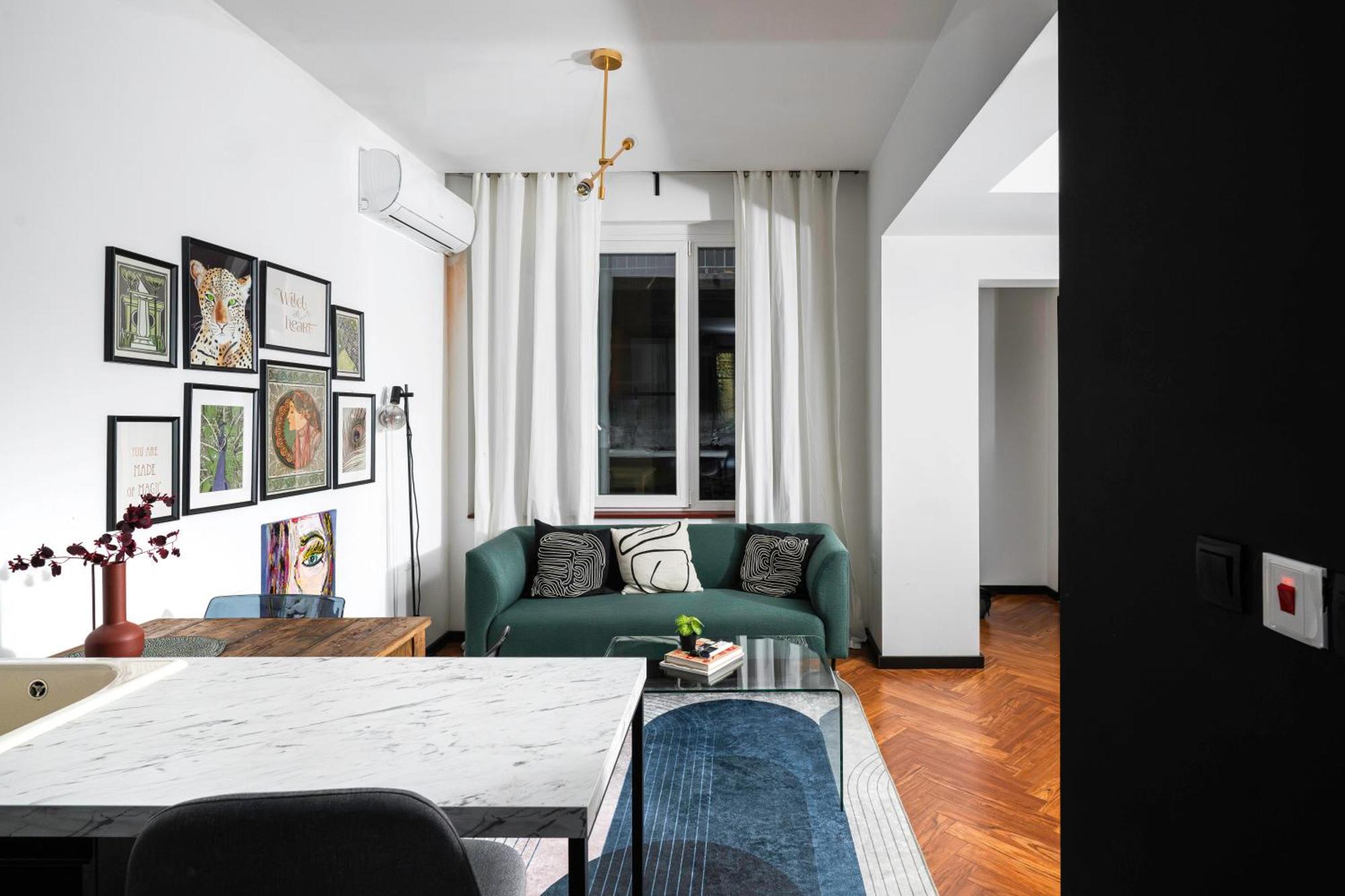 Central Art-Inspired Flat With Private Garage Sofia Buitenkant foto