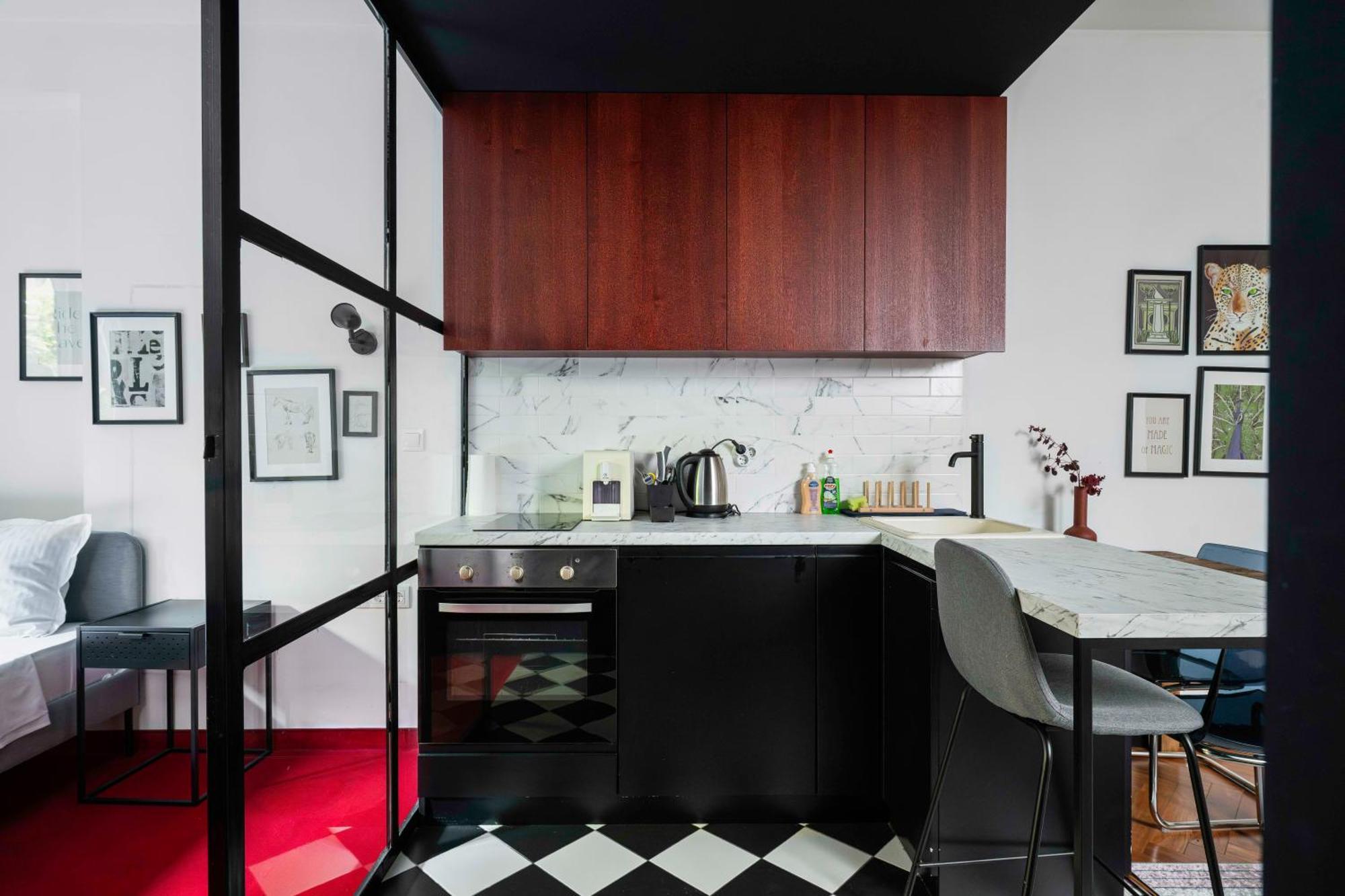 Central Art-Inspired Flat With Private Garage Sofia Buitenkant foto
